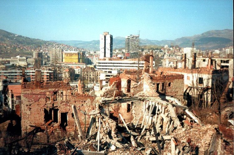 Resumo sobre A Guerra da Bósnia (1922-1995)